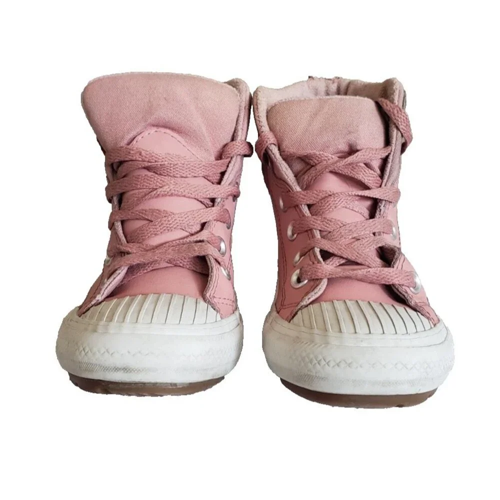 Converse Chuck Taylor All Star Berkshire Boot Counter Climate Youth Size 2 Pink